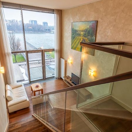 Luxury With Danube River View Bratislava Buitenkant foto