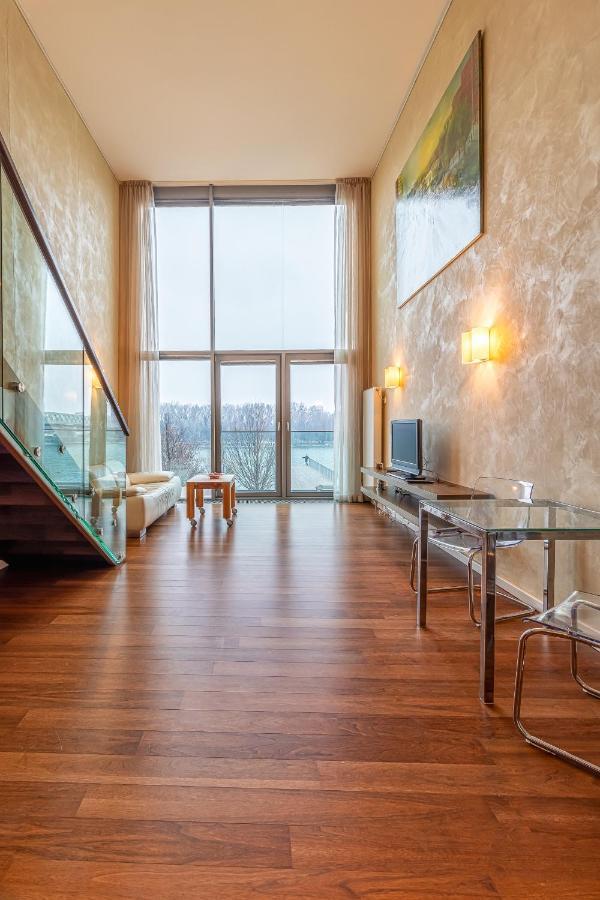 Luxury With Danube River View Bratislava Buitenkant foto